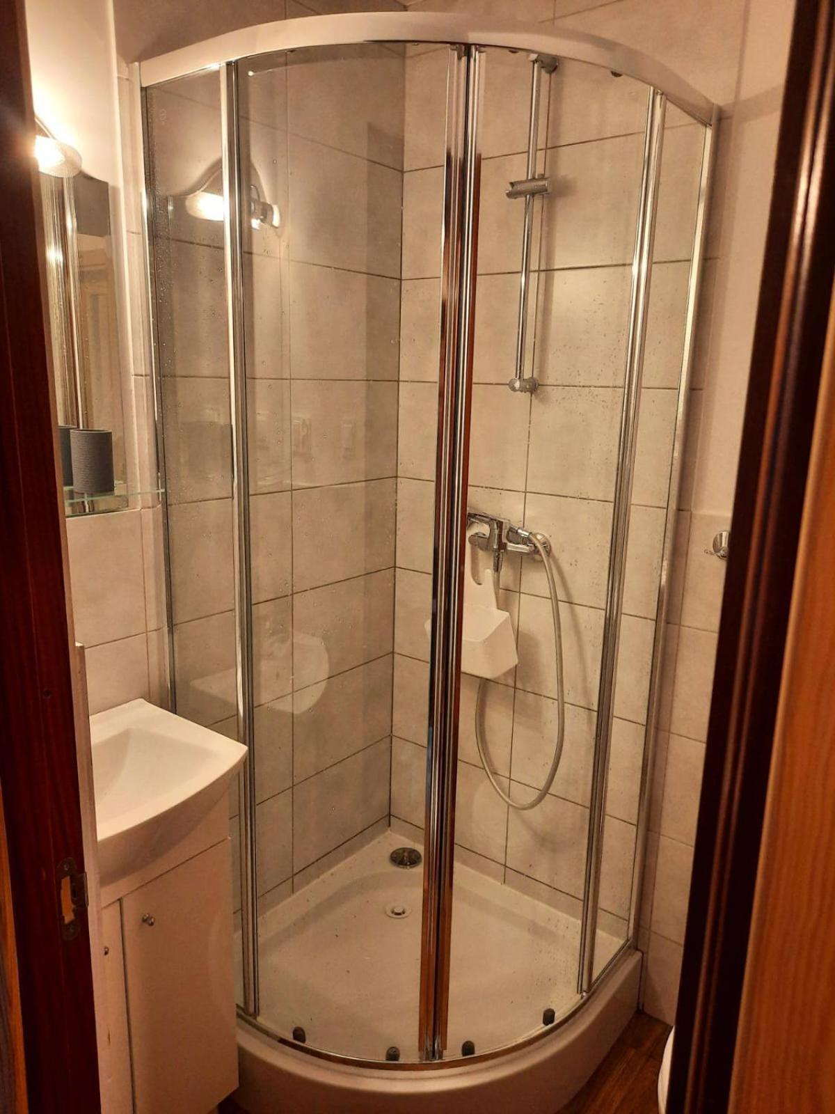 Appartement Alfa2 Apartament 1 à Bystra  Extérieur photo